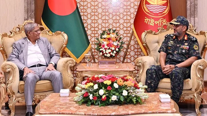 আইন-শৃঙ্খলা রক্ষায় আনসার-ভিডিপিকে কার্যকর ভূমিকা রাখার আহ্বান রাষ্ট্রপতির