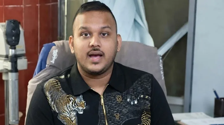 গাজীপুরের বাইমাইল নয়, পিচ্চি রাজা পালিয়েছিল ঢাকার তাঁতীবাজার থেকে; দুই পুলিশ গ্রেফতার