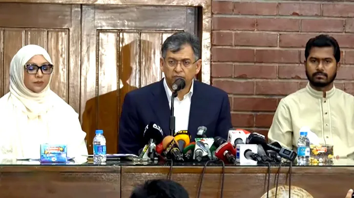 জুলাই গণ-অভ্যুত্থানের সাংবিধানিক স্বীকৃতি ও সুরক্ষা চান শহীদ পরিবার-আহতরা