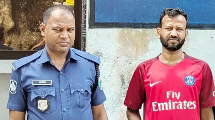 তদবির করতে থানায়, সেখানেই গ্রেপ্তার যুবলীগ নেতা