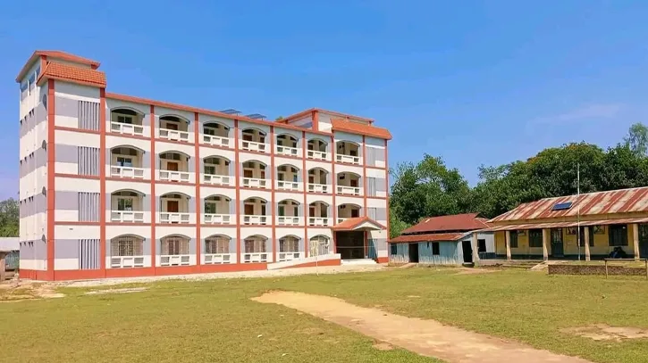 শেরপুরে শিক্ষার্থীকে যৌন হয়রানির অভিযোগ, ধর্মীয় শিক্ষককে  বরখাস্তের সিদ্ধান্ত