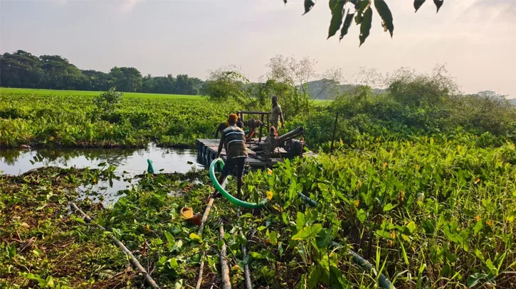 অঙ্গীকারনামার পরও বালু উত্তোলন, দুজনের বিরুদ্ধে মামলা