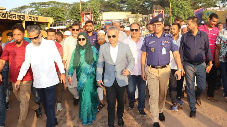 মুন্সীগঞ্জে দুই উন্নয়ন প্রকল্পের স্থান পরিদর্শন করলেন মন্ত্রী শেখ রবিউল আলম