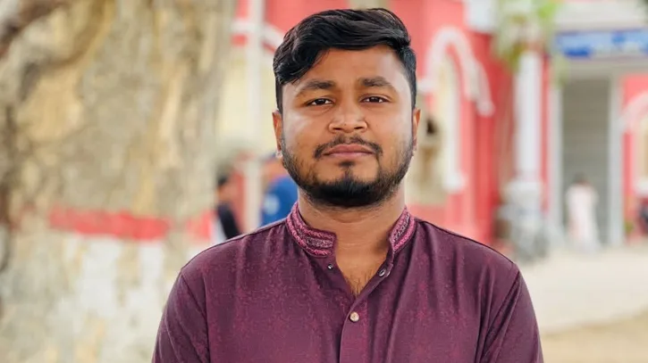 হুট করে দেখি ২০/৩০ জন ছেলে ঘিরে ধরে ভিডিও করা শুরু করলো: ইহসান