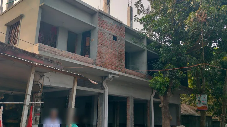 আ.লীগের পর বিএনপিপন্থীদের বিরুদ্ধে সরকারি জমি দখল করে মার্কেট নির্মাণের অভিযোগ