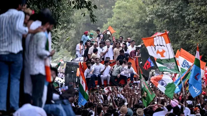 ভারতে রাজনৈতিক পরিবারের উত্তরসূরি এবার সুদিনের অপেক্ষায়: দ্য নিউ ইয়র্ক টাইমস