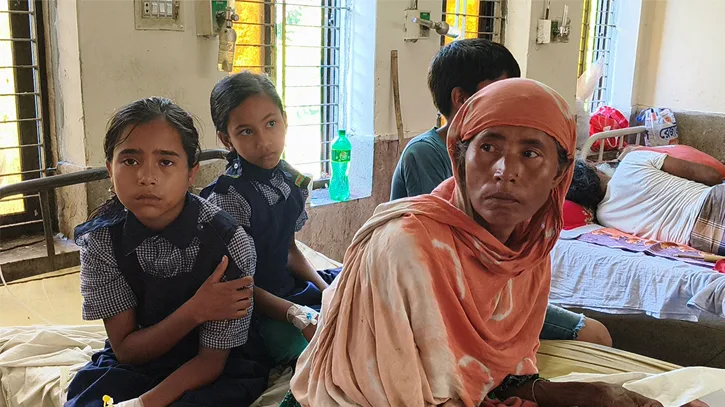 ঠাকুরগাঁওয়ে মিড ডে মিলের দুধ খেয়ে হাসপাতালে ৩৫ শিক্ষার্থী