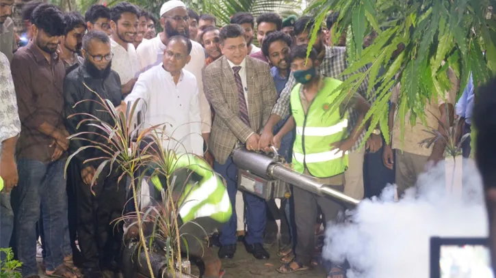 প্রধানমন্ত্রীর নির্দেশনায় বেরোবিতে ডেঙ্গু প্রতিরোধ ও পরিচ্ছন্নতা অভিযান
