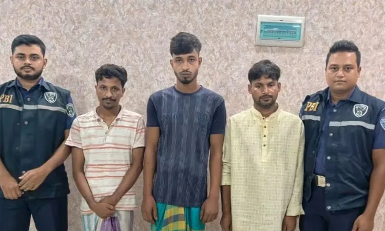 অটোভ্যান চুরি করতে গিয়ে চালককে শ্বাসরোধে হত্যা, গ্রেপ্তার ৩