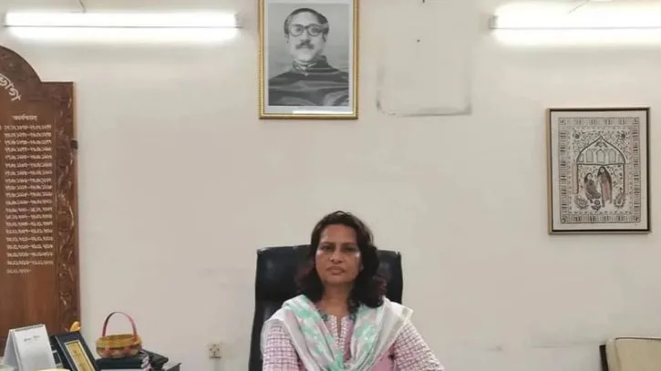জুলাইয়ে শেখ হাসিনার ছবি সরানো শামীমা হলেন পিএসসির সদস্য পদ