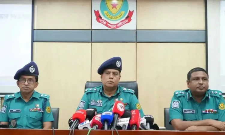 ককটেল তৈরির সরঞ্জাম ও ৯ হাজার মুখোশসহ যুবলীগ নেতা গ্রেপ্তার