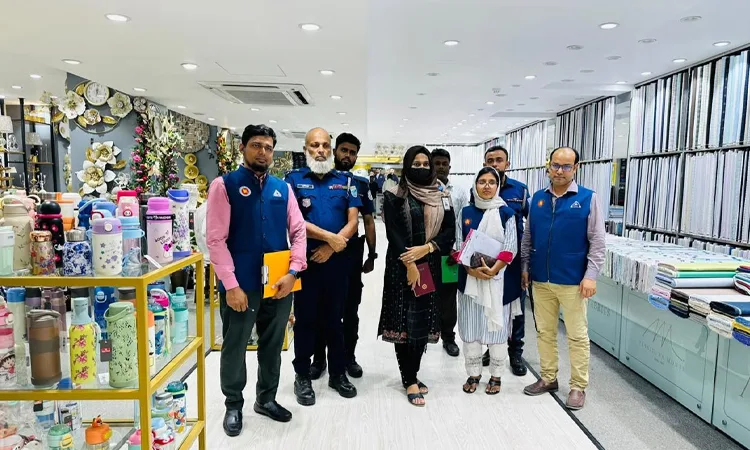 বিএসটিআইয়ের ছাড়পত্র ছাড়া প্রসাধনী বিক্রি, নারায়ণগঞ্জে প্রতিষ্ঠানকে ৩০ হাজার টাকা জরিমানা