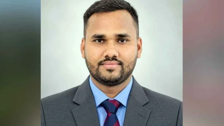 ১০ কোটি টাকা চাঁদা দাবির অভিযোগে উত্তরা পূর্ব থানা ছাত্রদল সভাপতি গ্রেপ্তার