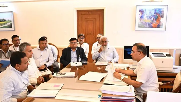 সড়ক যোগাযোগের আওতায় আসছে ভোলা, মহাসড়ক নির্মাণে গতি বাড়ানোর নির্দেশ প্রধানমন্ত্রীর