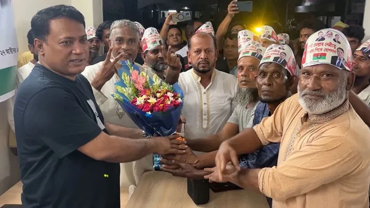 গোপালগঞ্জে বিএনপিতে নাম লেখালেন ৫ শতাধিক নেতাকর্মী