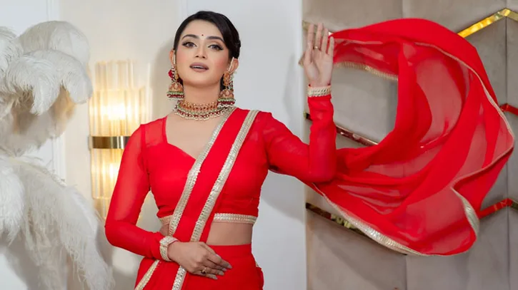 শাড়ি প্রতারণার মামলায় জামিন পেলেন তানজিন তিশা