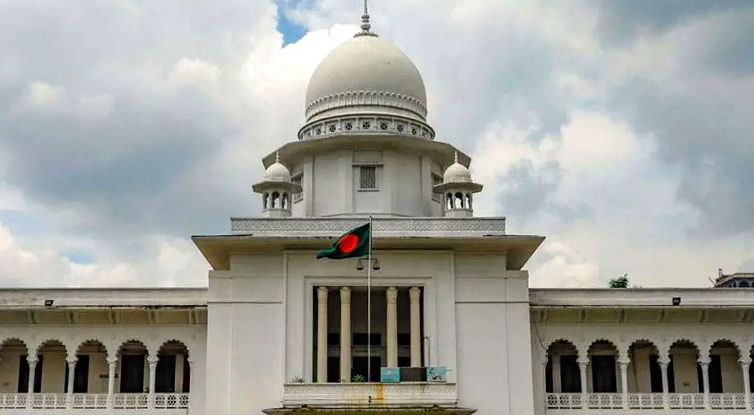 মন্ত্রী-প্রতিমন্ত্রীদের জেলাভিত্তিক দায়িত্ব বণ্টনকে চ্যালেঞ্জ করে হাইকোর্টে রিট