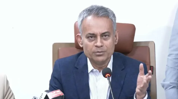 যাত্রীদের কাছ থেকে বেশি ভাড়া নিলে বাতিল হবে রুট পারমিট: সড়কমন্ত্রী