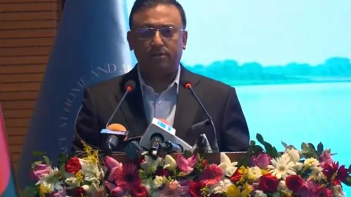 পবিত্র মক্কা-মদিনায় আক্রমণ হলে বাহিনী পাঠাতে প্রস্তুত ঢাকা: হুমায়ুন কবির