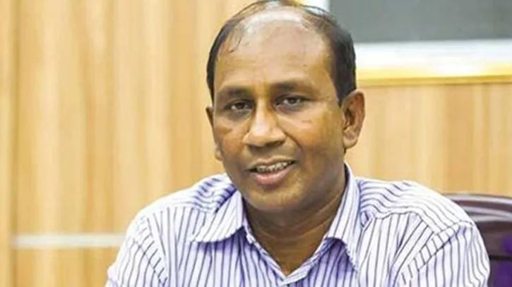 সাবেক এসবি প্রধান মনিরুল ও তার পরিবারের নামে থাকা ৮৩ ব্যাংক হিসাব অবরুদ্ধের নির্দেশ