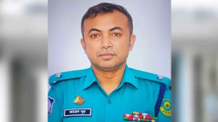থানার পেছনে প্রকাশ্যে ছিনতাই ও নিষিদ্ধ ছাত্রলীগের মিছিলের ঘটনায় ওসিকে বদলি