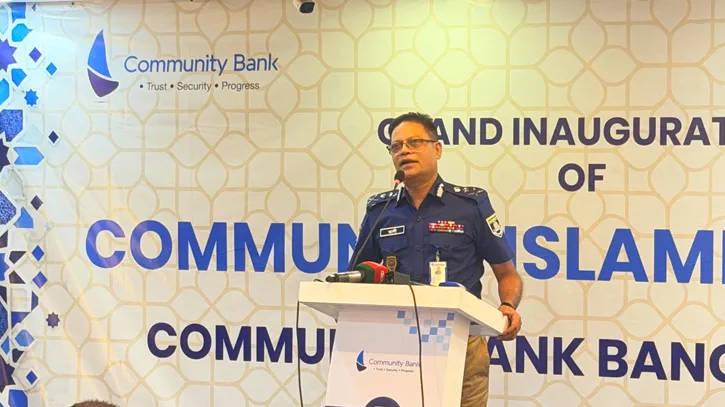 সরকার অনুমতি দিলে ক্রসফায়ার করতেও পিছপা হবে না পুলিশ: আইজিপি