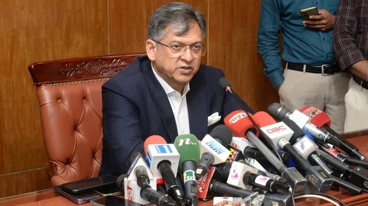 জনপ্রত্যাশা পূরণে সমঝোতার ভিত্তিতে সংবিধান সংশোধন করা হবে: স্বরাষ্ট্রমন্ত্রী