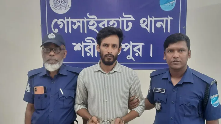 নিষিদ্ধ ছাত্রলীগ নেতা জয় গ্রেপ্তার