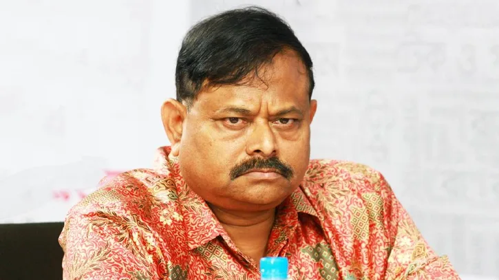 সাবেক সেনাপ্রধান আজিজকে দেশে ফেরাতে ইন্টারপোলে রেড নোটিশ জারির আবেদন