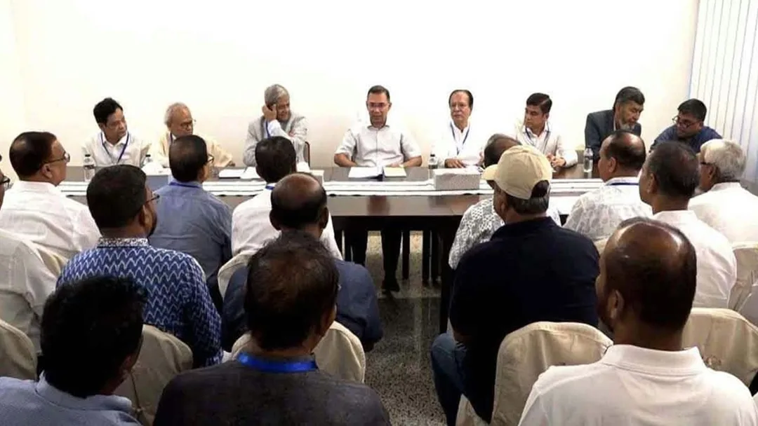 তিন জেলার নেতাদের সঙ্গে সাংগঠনিক বৈঠকে প্রধানমন্ত্রী তারেক রহমান