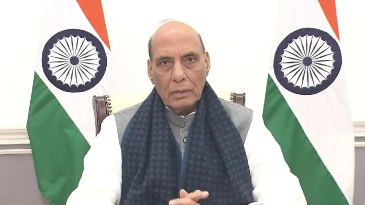 বাংলাদেশের মতো করে ক্ষমতার পরিবর্তন চায় বিরোধীরা: ভারতের প্রতিরক্ষামন্ত্রী