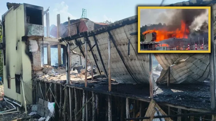 কক্সবাজারের রিসোর্টে ভয়াবহ আগুন, প্রাণহানি বেড়ে ১০