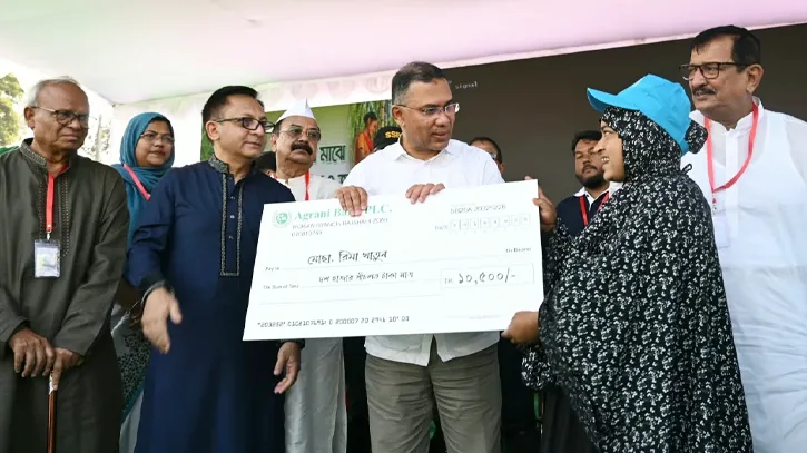 প্রধানমন্ত্রীর এক ক্লিকেই ১২ কোটি টাকা পেলেন ৩৮ হাজার ৯৭০ আখচাষি