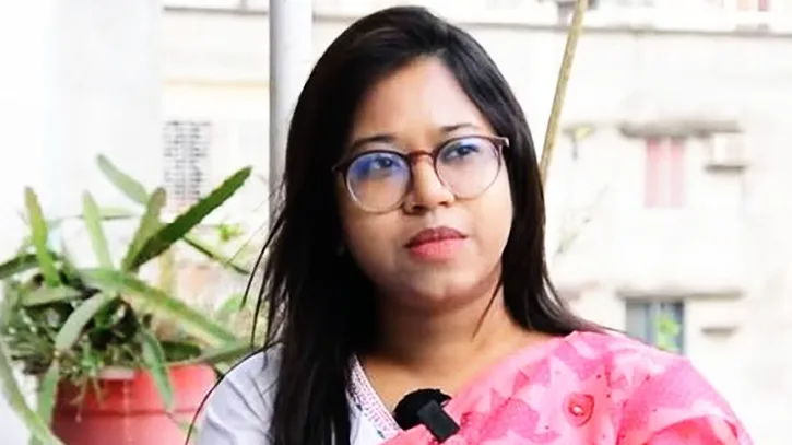 বাবাকে হারালেন এনসিপি নেত্রী মনিরা শারমিন