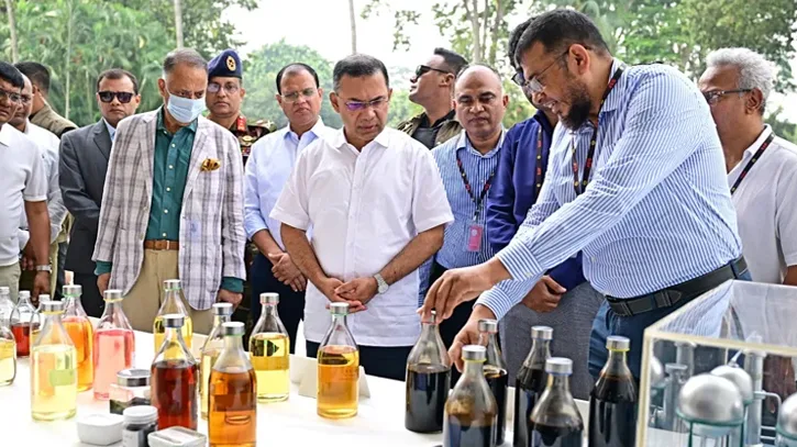 বর্জ্য থেকে জ্বালানি তেল উৎপাদন প্রকল্প বাস্তবায়নে সহযোগিতার আশ্বাস প্রধানমন্ত্রীর