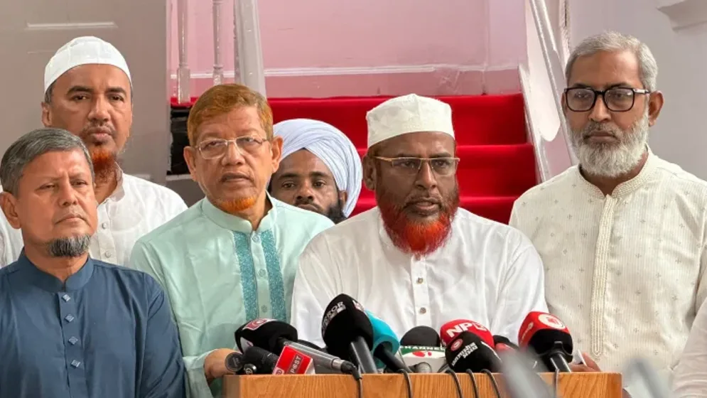 লংমার্চে বাধা দেবেন না, দেশকে অস্থিতিশীল করবেন না: পরওয়ার