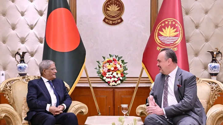 যুক্তরাষ্ট্র ভ্রমণের ভিসা বন্ড প্রক্রিয়া আরও সহজ করার আহ্বান রাষ্ট্রপতির