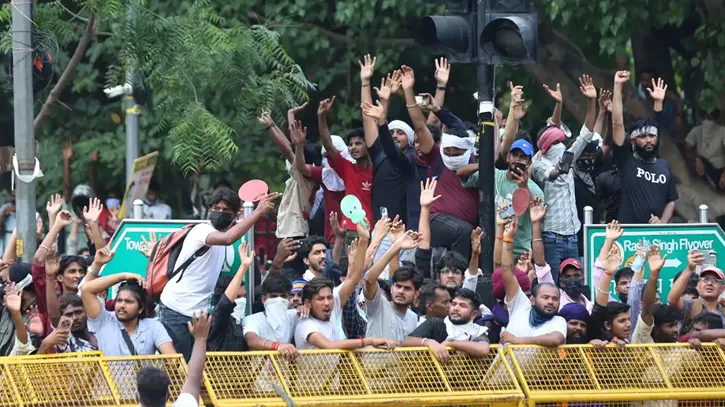 ১০ অক্টোবর ‘চলো দিল্লি’ আন্দোলনের ডাক ককরোচ জনতা পার্টির