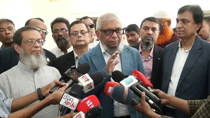 সৌদি আরবে প্রবাসীদের নিয়মিত খোঁজখবর নেওয়া হচ্ছে: প্রবাসীকল্যাণমন্ত্রী