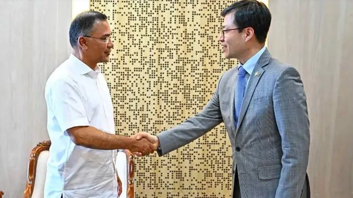 প্রধানমন্ত্রীর সঙ্গে দক্ষিণ কোরিয়ার বাণিজ্যমন্ত্রীর সৌজন্য সাক্ষাৎ