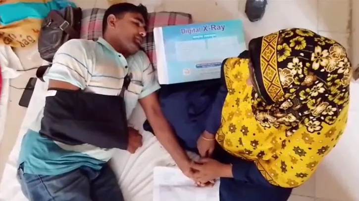 বাবাকে পর ছেলেকেও হত্যা চেষ্টার অভিযোগ