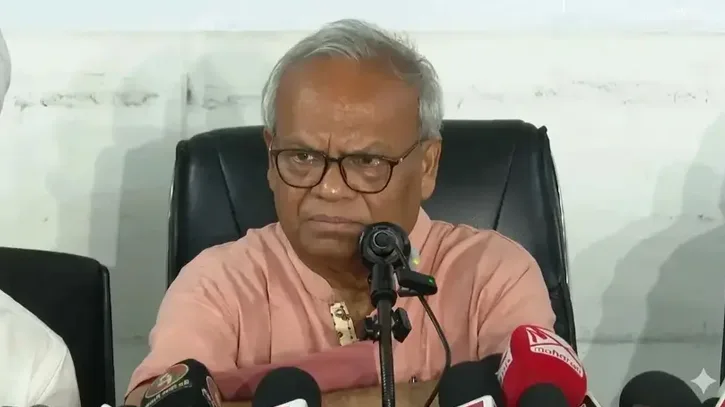 গণহত্যাকারীরা ঘাপটি মেরে নৈরাজ্য সৃষ্টির অপচেষ্টা চালাচ্ছে: রিজভী