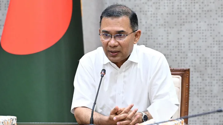 ডেঙ্গু প্রতিরোধে মাইকিং ও ধর্মীয় উপাসনালয়ের মাধ্যমে সচেতনতার নির্দেশ প্রধানমন্ত্রীর