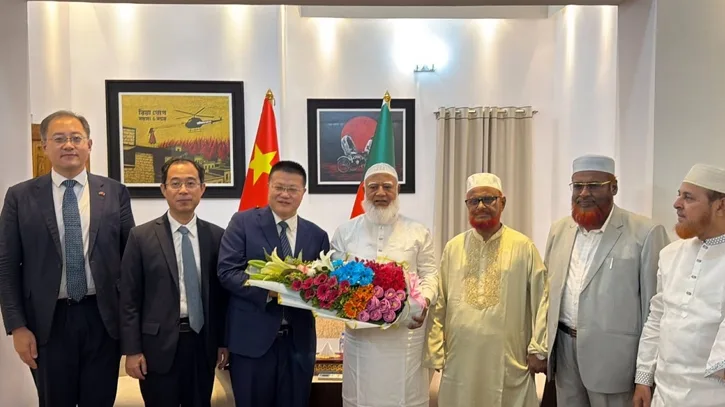 জামায়াত আমিরের সঙ্গে চীনের রাষ্ট্রদূতের বিদায়ী সাক্ষাৎ