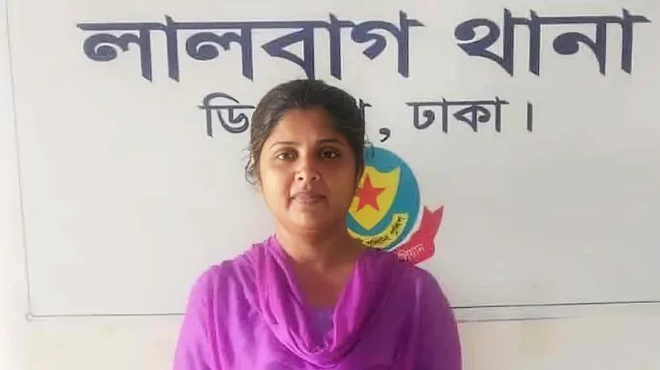 কার্যক্রম নিষিদ্ধ আওয়ামী লীগ নেত্রী শারমিন সুলতানা গ্রেপ্তার