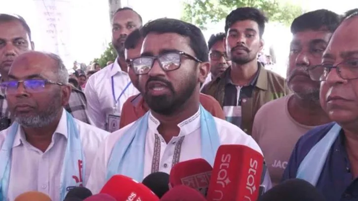 ভারতের সাথে সম্মান এবং মর্যাদার ভিত্তিতে বাংলাদেশের জনগণের সম্পর্ক চাই: রাশেদ খাঁন