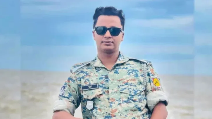 ৫৪ হাজার পিস ইয়াবাসহ এপিবিএন সদস্য আটক