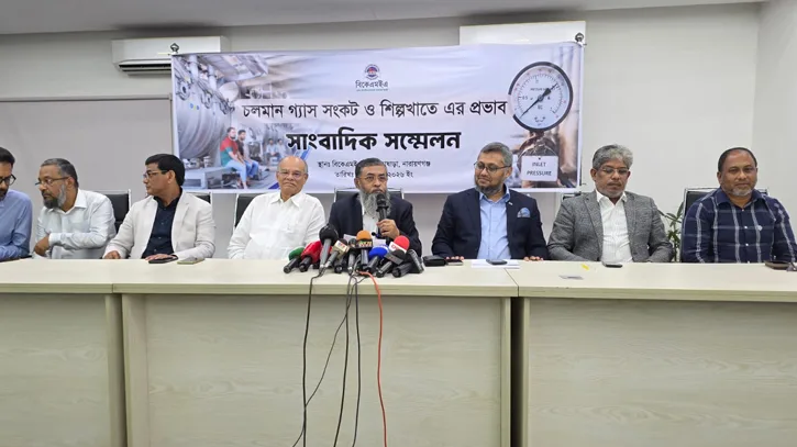 গ্যাস সংকটে বিদেশী ক্রেতারা পার্শ্ববর্তী দেশগুলোর দিকে ঝুঁকছে: বিকেএমইএ