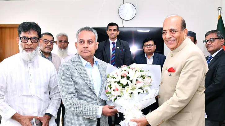 সেতুমন্ত্রীর সঙ্গে ভারতীয় হাইকমিশনারের সৌজন্য সাক্ষাৎ