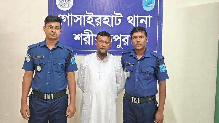 কুখ্যাত মাদক ব্যবসায়ী আজাদ মৃধা গ্রেপ্তার